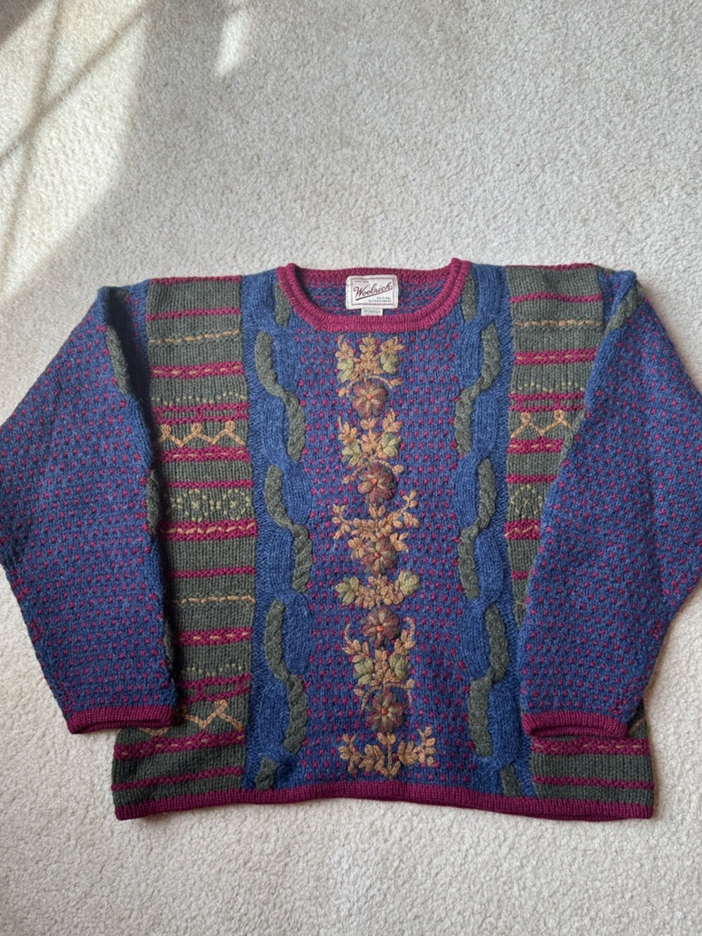 Vintage Woolrich hand knit Wool sweater Women's Medium
